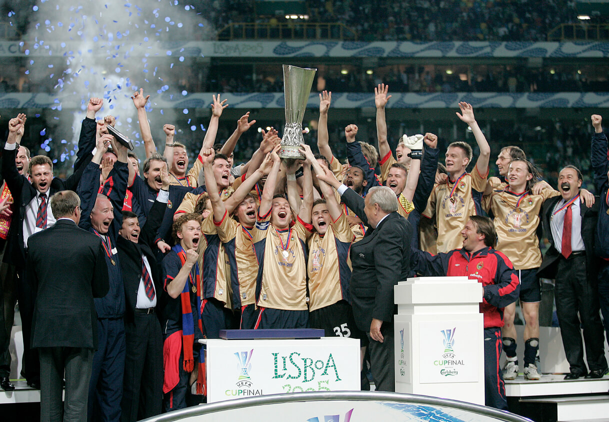 Футболисты ЦСКА — обладатели Кубка УЕФА сезона 2004/2005 годов